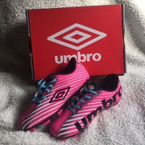 BRAND NEW Umbro cleats